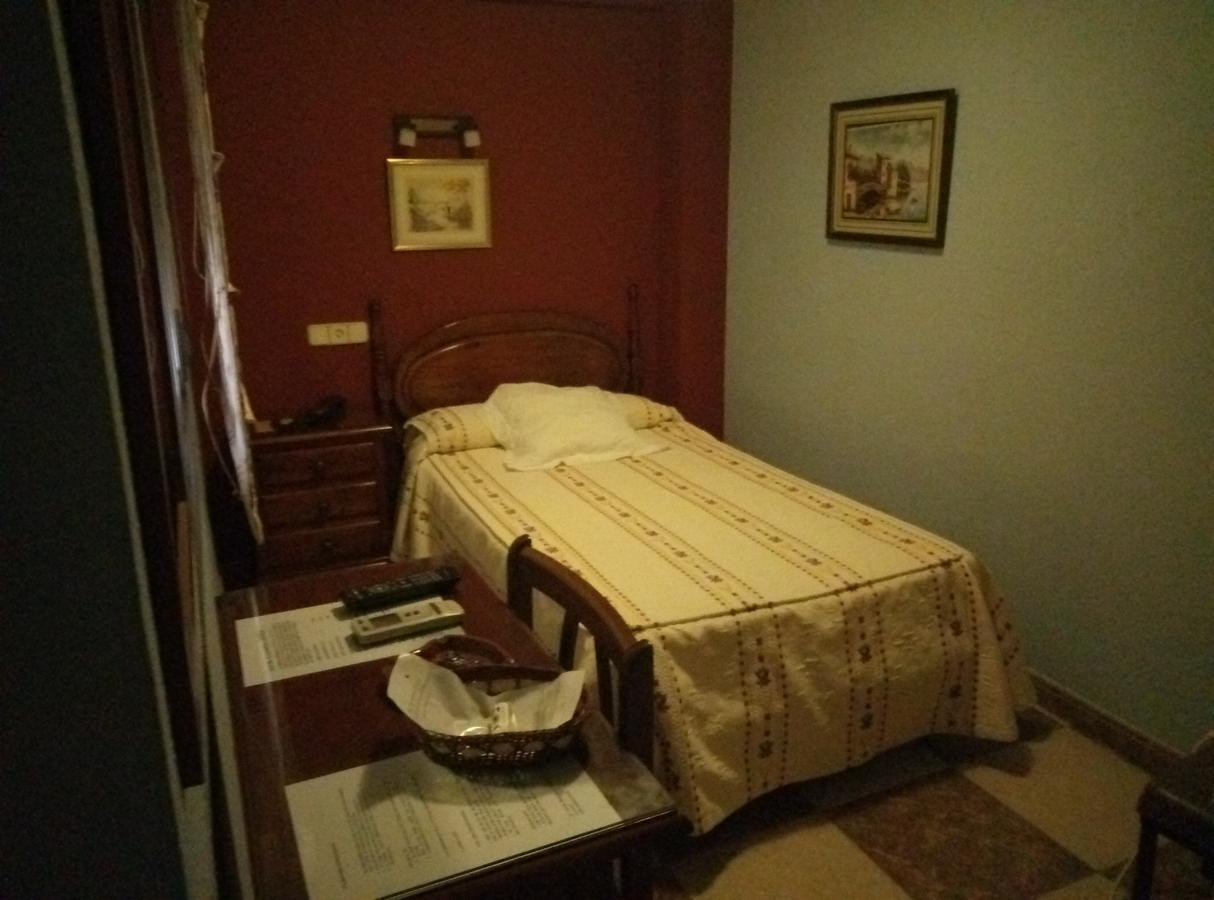 Hostal Residencia Castilla Κουένκα Εξωτερικό φωτογραφία